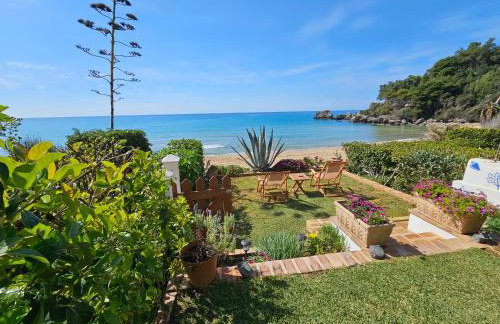 Waves Apartments Melody Glyfada - Foto 2