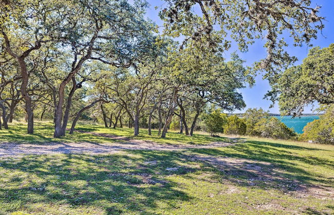 Flirty Flamingo' Studio: 1 Mi to Canyon Lake - Foto 31