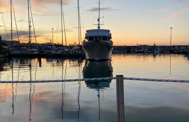 AQUA RESORT GIULIANOVA - Houseboat Experience - Photo 18