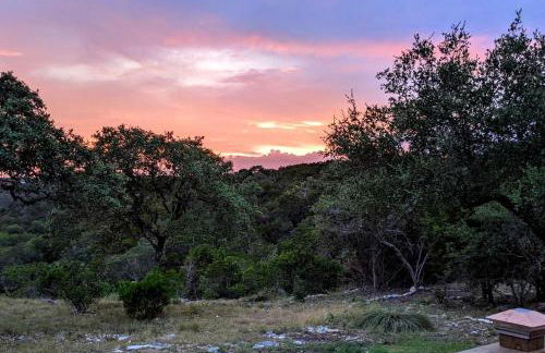 Tiny House with Amazing Views and Private Hiking Trails in Hill Country, Texas - Foto 21