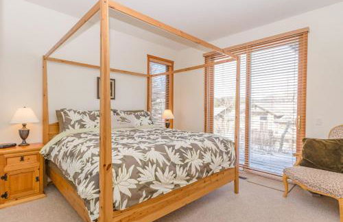 Snowcreek V 984 - Photo 6