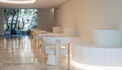 Suites ROC Portonova - Foto 5, Lobby or reception