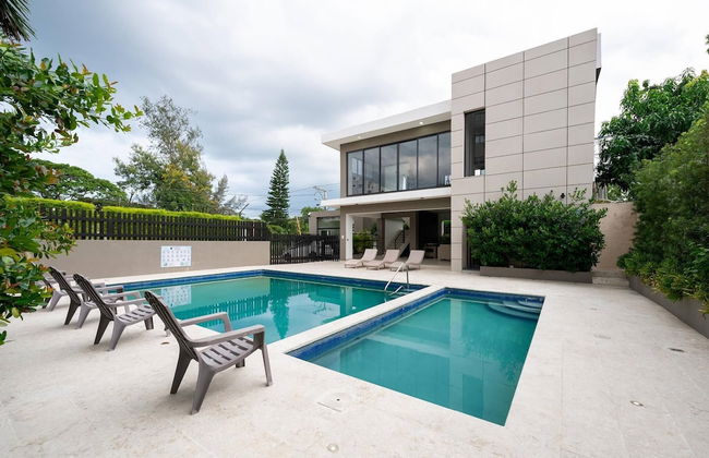 Dream Stay - Pool & Gym - 10min Airport & Homs - Foto 46