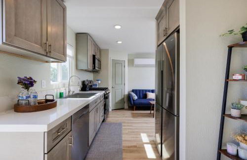 Sunlit Front House I Peaceful & Private Home-Away - Foto 7