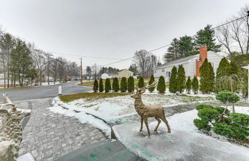 Spacious Yard with Gazebo Charming Windsor Retreat - Foto 32