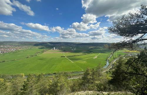 1 bedroom with private bathroom & Kitchenette - Foto 13