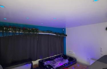 Love 2 avec Jacuzzi - Foto 35