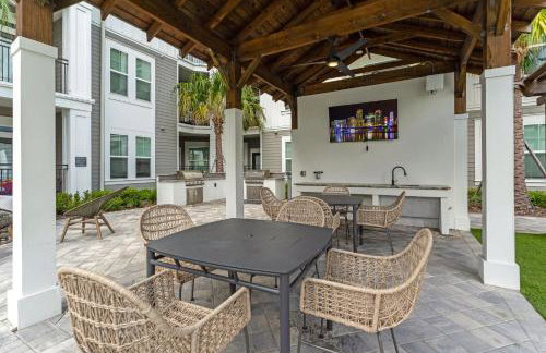 Peaceful 2BR by the Bay Pool and Coastal Vibes - Foto 55