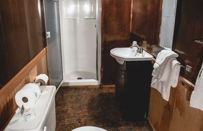 Gateway Inn - Photo 14