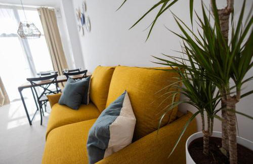 FLORIT FLATS - Stylish Studio by the Joaquin Sorolla Station - Photo 19