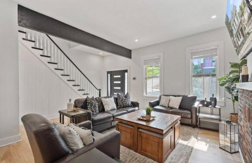 3BR Stylish Retreat, Minutes from Downtown Pittsburgh, Free 3-Car Parking - Foto 31