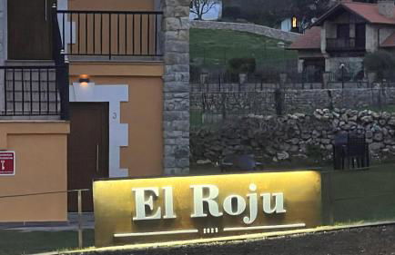 APARTAMENTOS EL ROJU - Foto 41