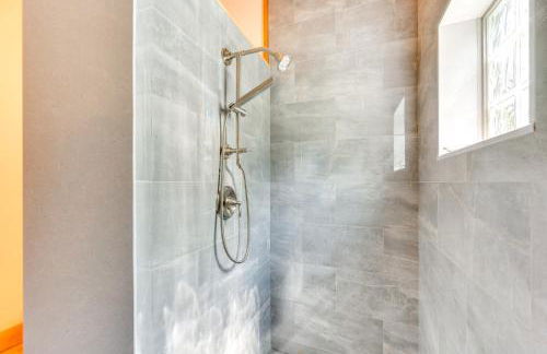 Fire Pit and Views Pet-Friendly Vermont Cabin - Foto 15