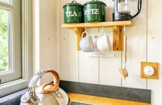 Hut at Nettle and Dock - Foto 13