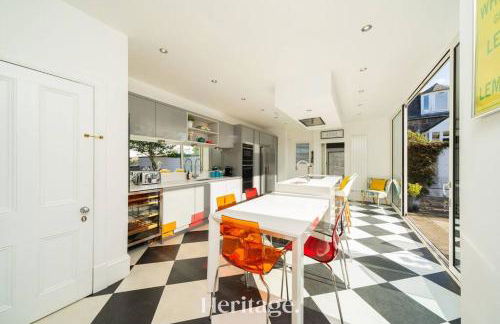 Sunnybrae House Seaside Family-friendly Getaway in Stonehaven With Hot Tub - Foto 39