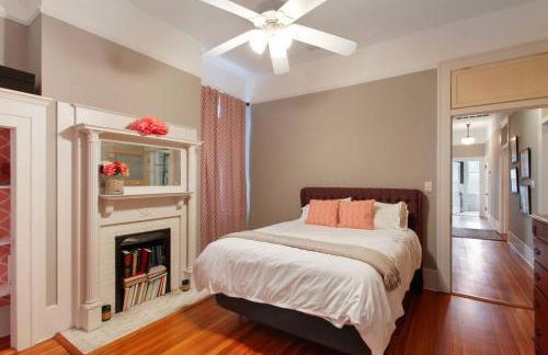 Big Yellow Brick House - Victorian District - Foto 15