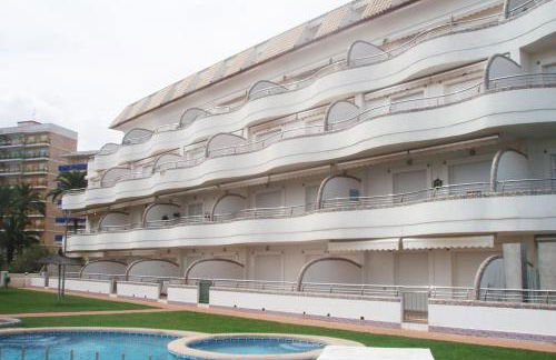 Apartamento en primera línea de playa con piscina y garaje gratuito - Foto 57