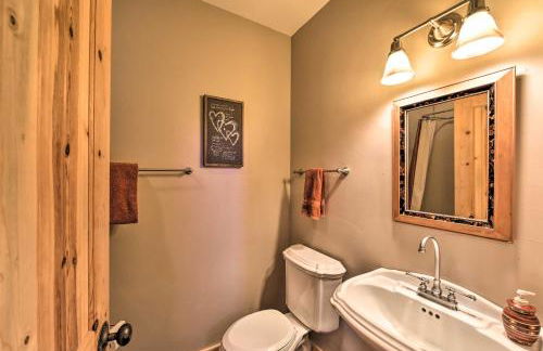 Luxe Twin Lakes House with Mountain and Lake Views! - Foto 15