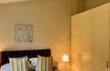 Norton Lodge 29 - Photo 5