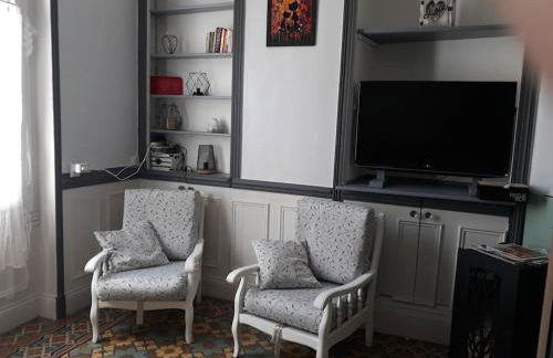 Maison de ville proche beauval avec parking - Foto 1