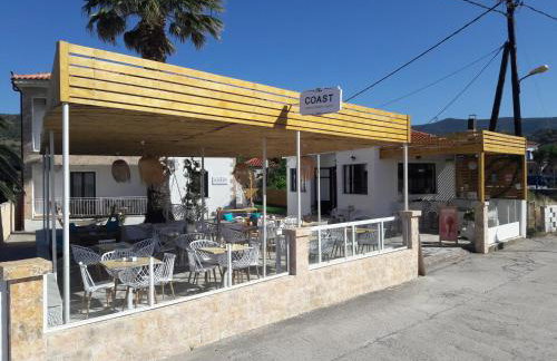 The Coast seaside rooms - Photo 27