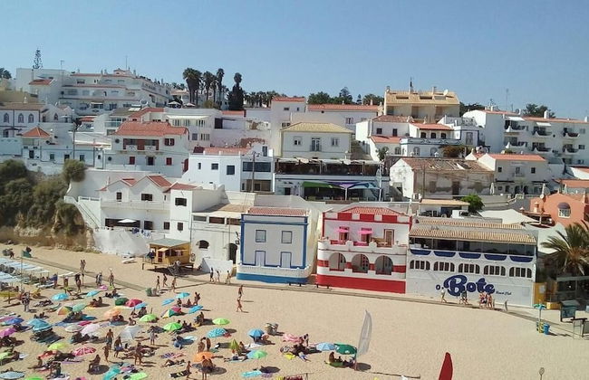 Lovely 4-bed Apartment in Estombar - Foto 25