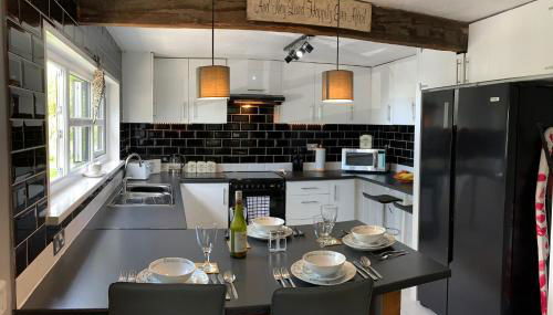 The Lodge@Tyddyn Ucha - Photo 4