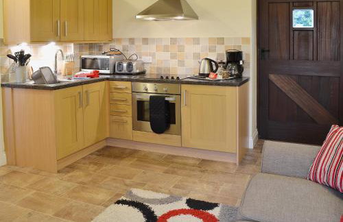 The Stable - Photo 4