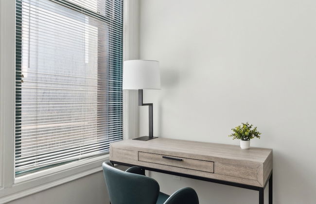 Placemakr Downtown Pittsburgh at The Pennsylvanian - Foto 38