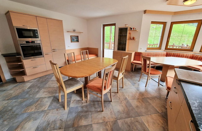 Holiday Home in Finkenberg With Terrace - Foto 19