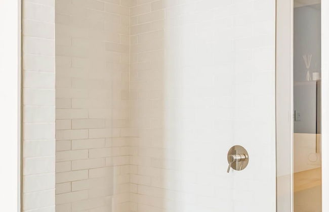 Gorgeous Sea Point Apartment With Rooftop Pool at Mirabel - Foto 15