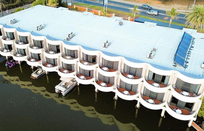 Lake Mulwala Boatel - Photo 58