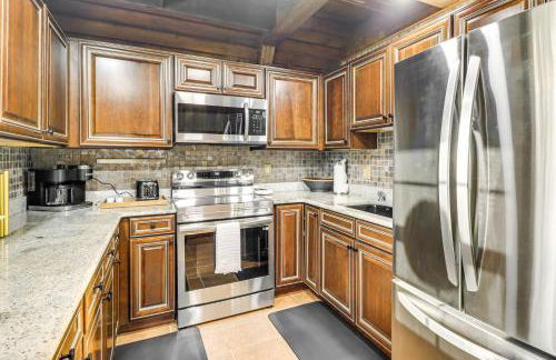 Hot Tub, Fire Pit and Patio A-Frame Stafford Cabin - Foto 9