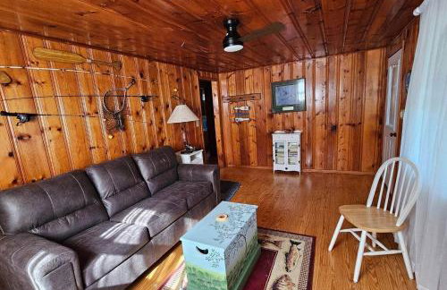 Lakefront Retreat - Sleeps 8 - 1 Hr from STL - Foto 6