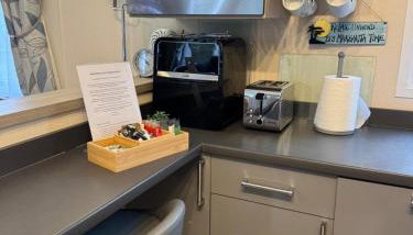 Jasmine Corner - entertainment passes included - message for longer stays - Foto 5