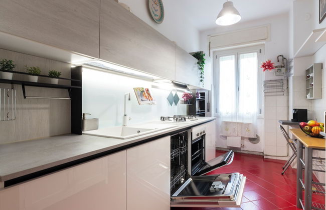 notaMi - Trendy Corner Fashion District - Photo 11