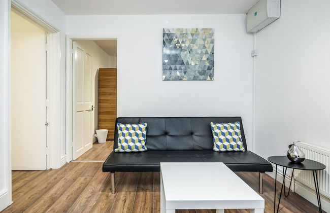 Charming 1-bed Basement Apartment in Lewisham - Foto 11