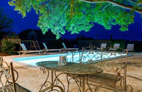 Villa Agape - heated pool - Foto 12