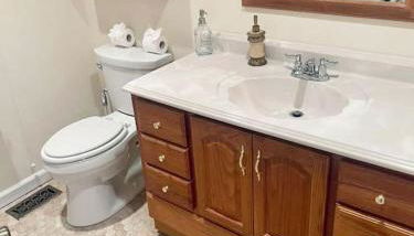 Entire Private 2 bedrooms house, nice neighborhood - Foto 2