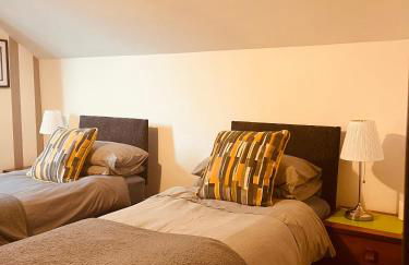 Charming Spacious Apartment, Kidderminster - Foto 15