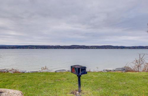 Family Home Near Beach about 6 Mi to Dtwn Canandaigua - Foto 32