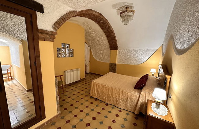 Cuevas la Granja - Foto 21