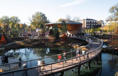 Sweet Home in the heart of Cary Close to NCSU UNC DUKE - Foto 42