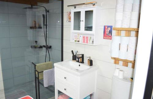 Joinville : Grange entièrement rénovée style loft. - Foto 37