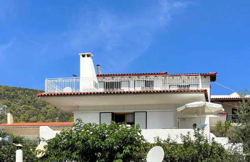 Nice Apartment In Korfos, Korinthos - Foto 10