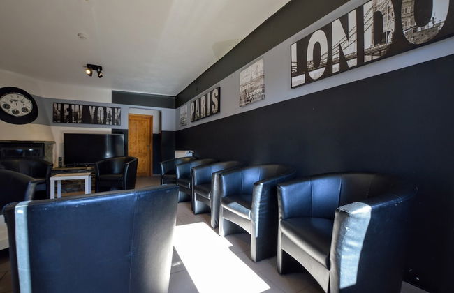 Modern Holiday Home with Hot Tub & Sauna in Ardennes - Foto 25