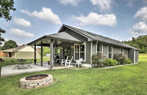 Mountain Home Cottage with Deck on White River! - Foto 23