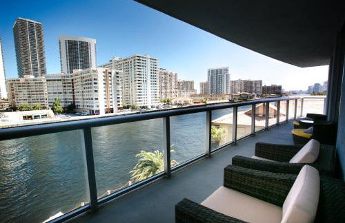 Three-Bedroom Beachwalk Resort Apartment - Foto 37