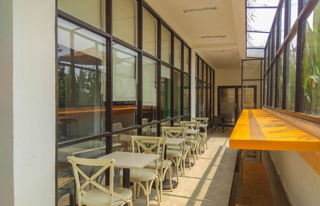 Cozy Studio with Bunk Bed at Dave Apartment near UI - Foto 28