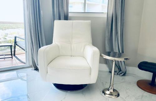 OCEAN BAY VIEWS 2Bdr 2Bath BEACH CONDO PARKING - Photo 15